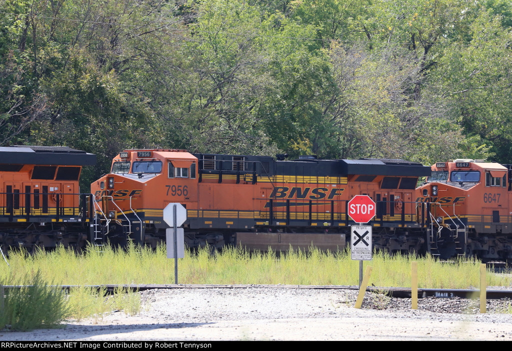 BNSF 7956